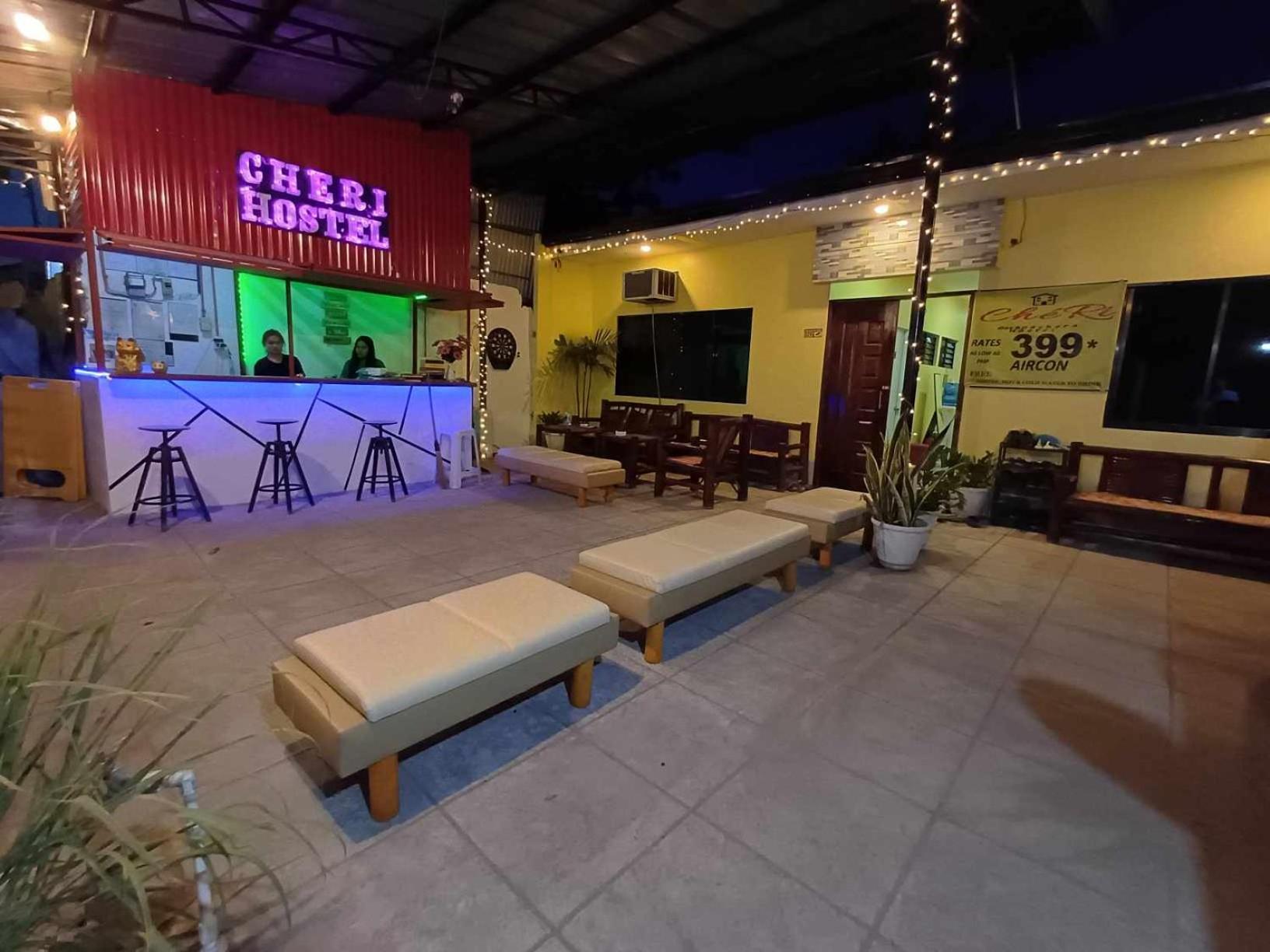 Cheri Backpackers Hostel Moalboal Dış mekan fotoğraf
