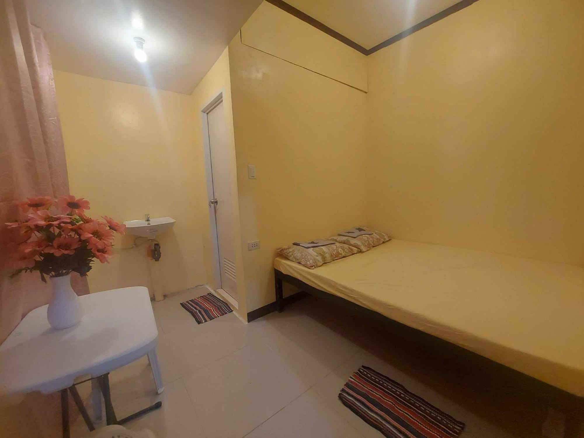 Cheri Backpackers Hostel Moalboal Dış mekan fotoğraf