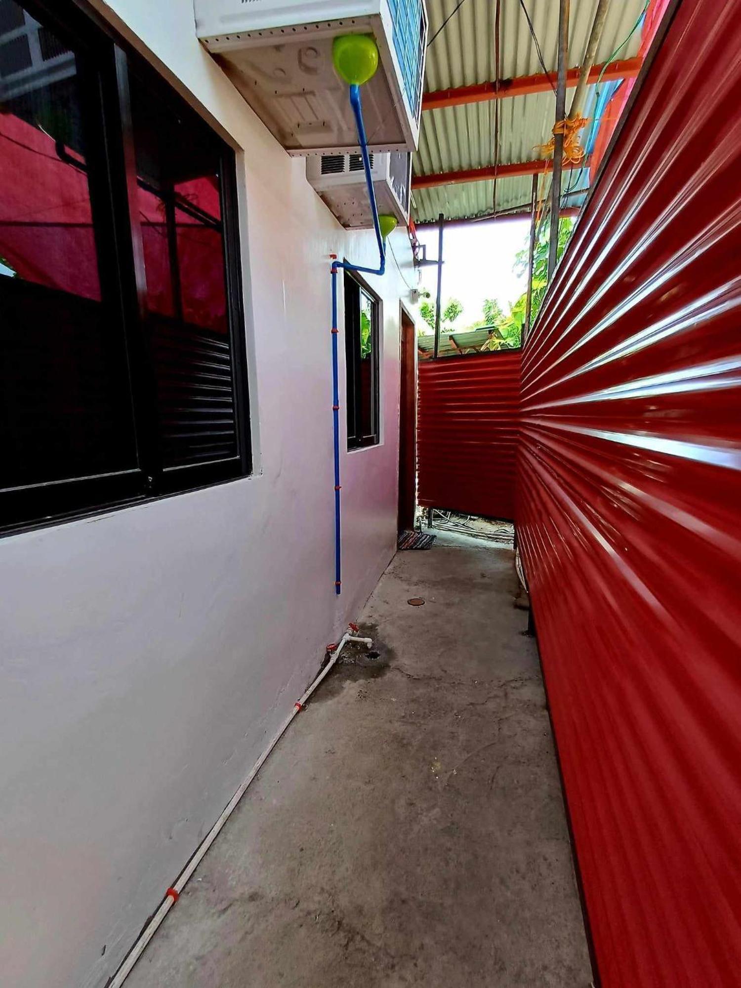 Cheri Backpackers Hostel Moalboal Dış mekan fotoğraf