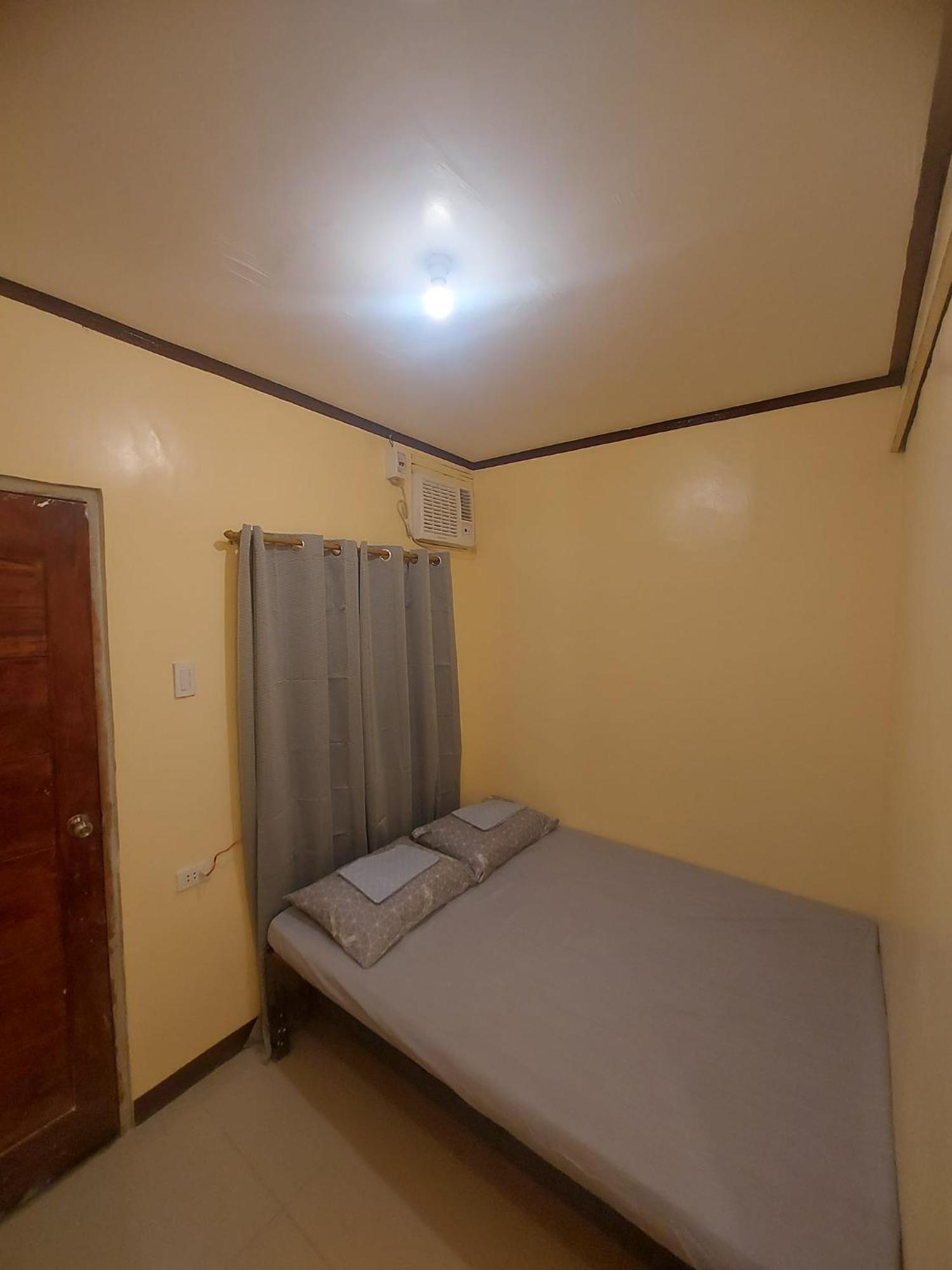 Cheri Backpackers Hostel Moalboal Dış mekan fotoğraf